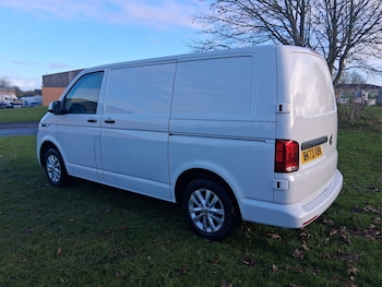 Used Volkswagen Transporter 2023 for sale - 76611451: Photo