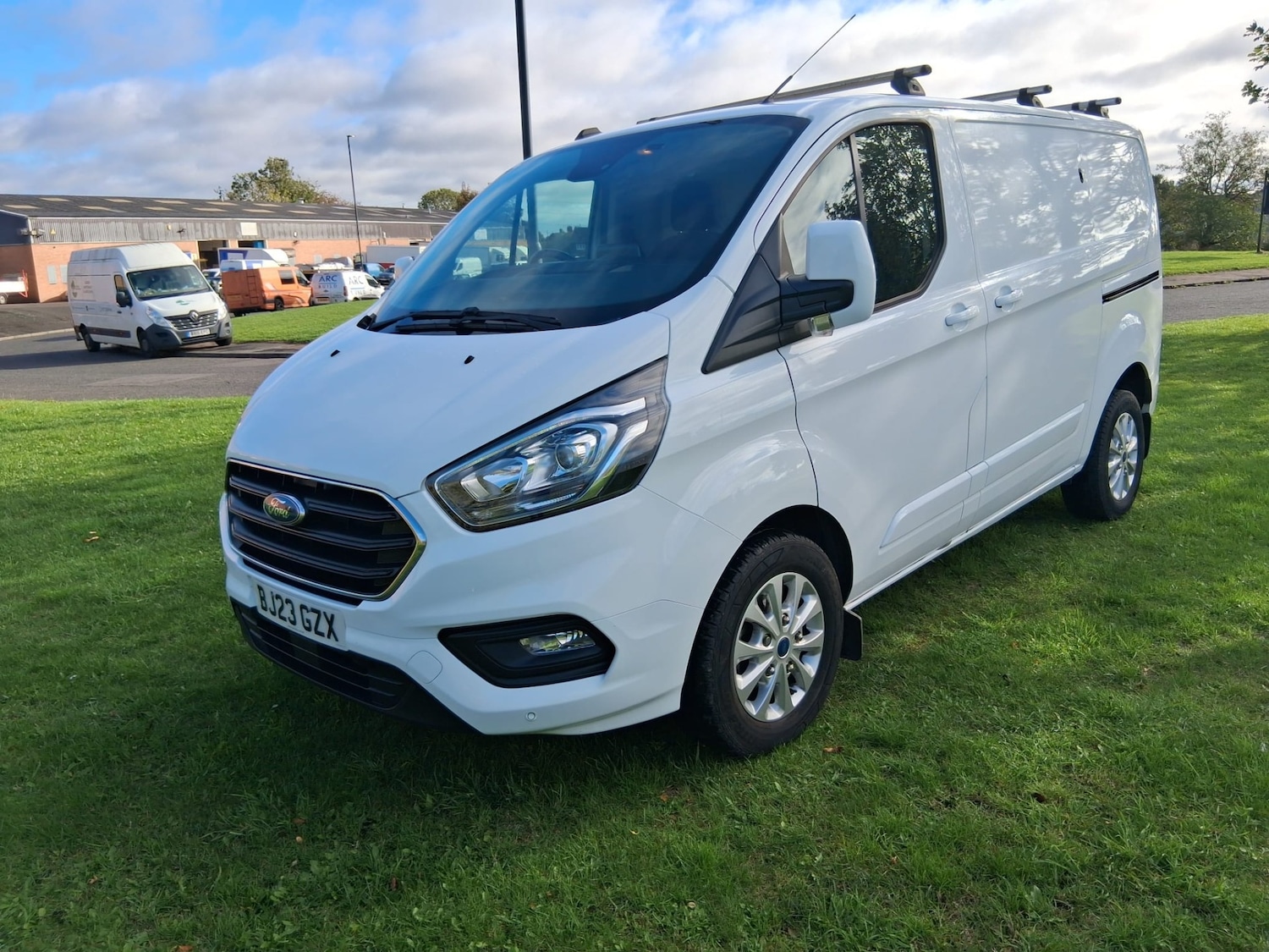 Used Ford Transit Custom 2023 for sale - 76193747: Photo 1