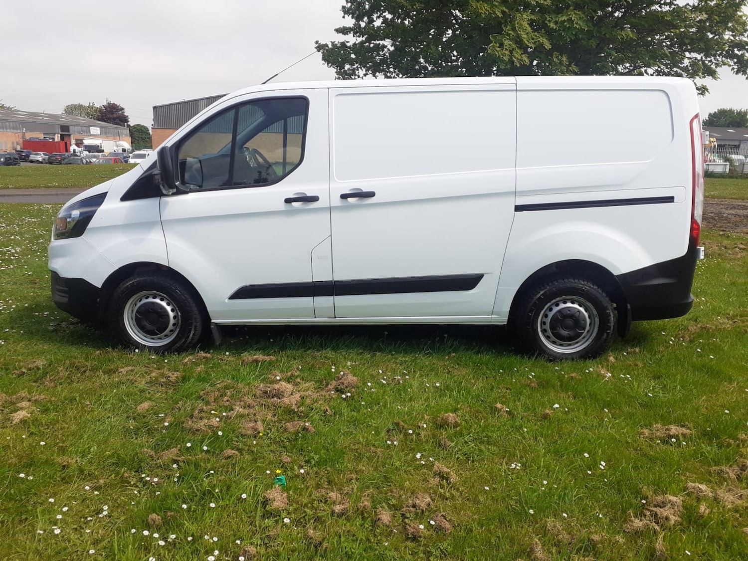 Used Ford Transit Custom 2020 for sale - 77023735: Photo 2