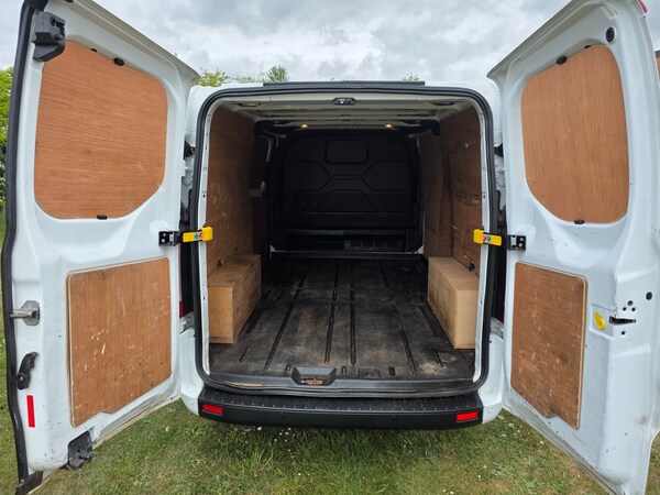 Used Ford Transit Custom 2022 for sale - 74588406: Photo 9