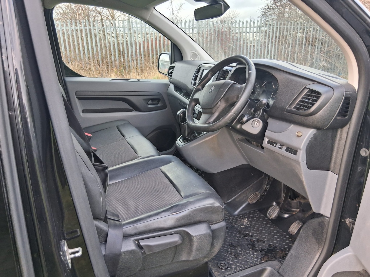 Used Peugeot Expert 2019 for sale - 77259315: Photo 12