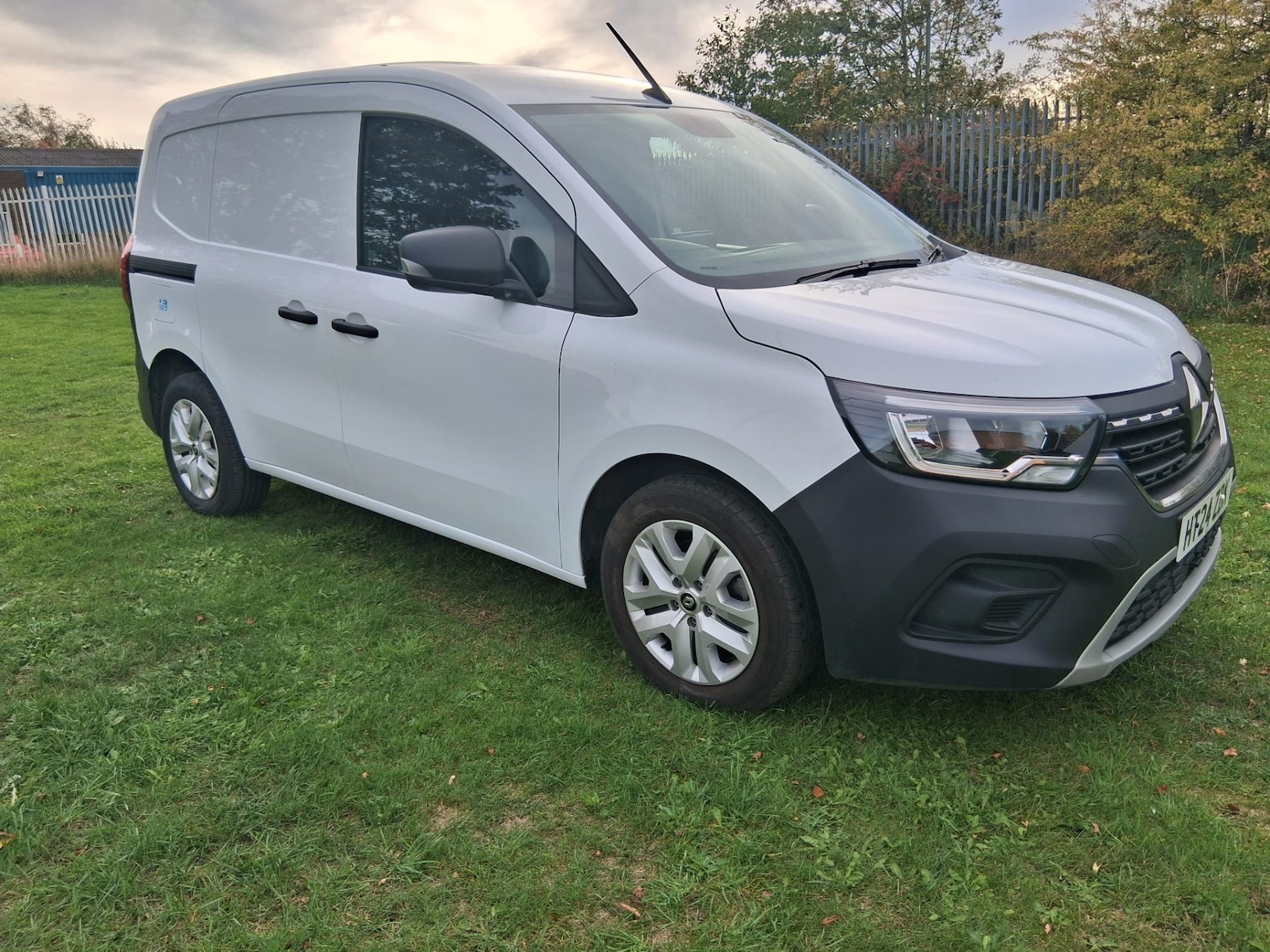 Used Renault Kangoo 2024 for sale - 76244621: Photo 7