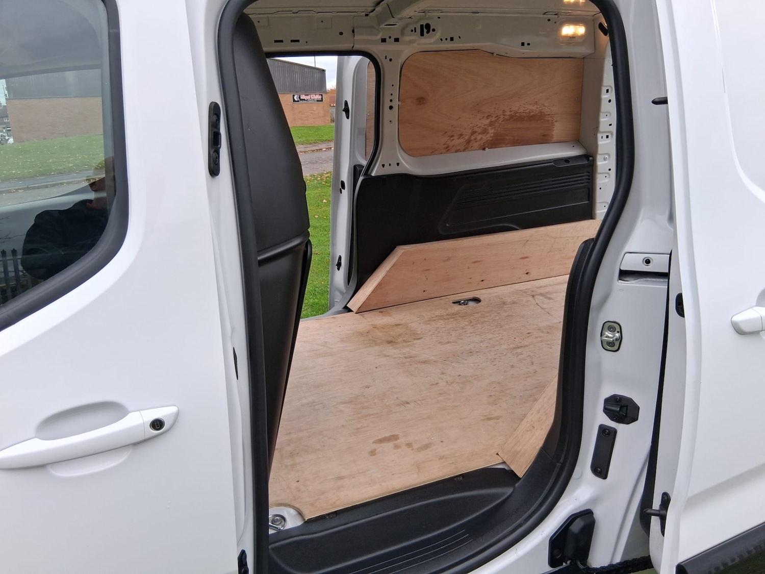 Used Citroen Berlingo 2024 for sale - 76493620: Photo 12