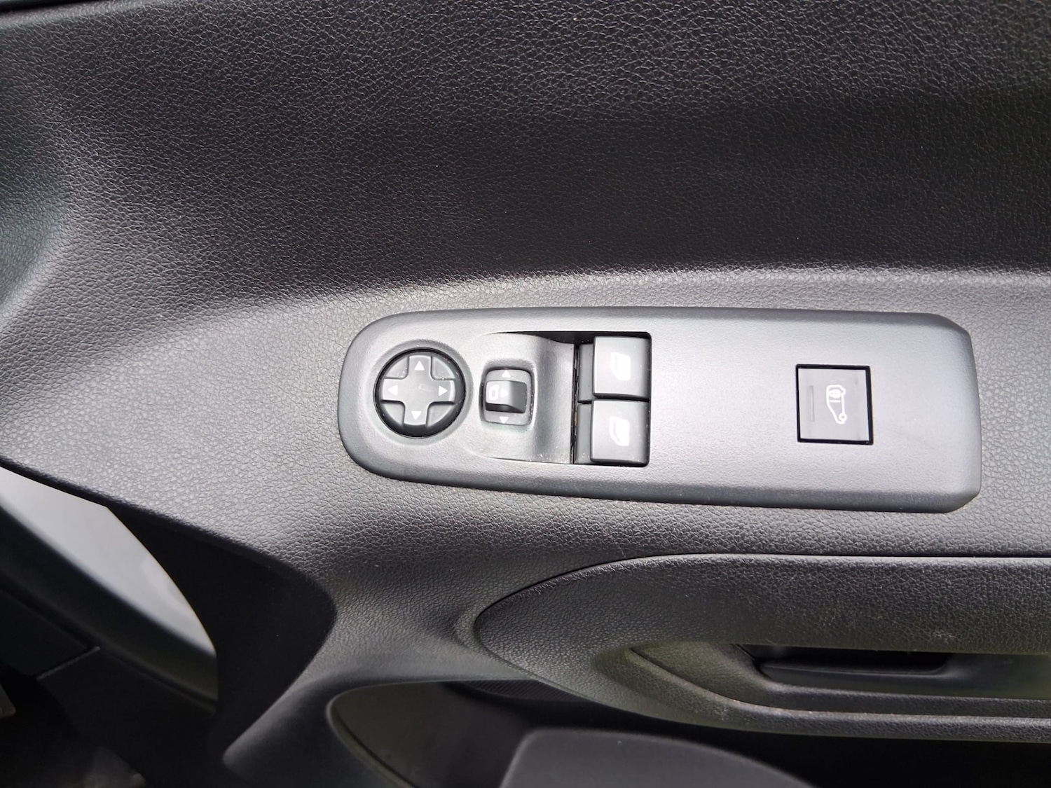 Used Citroen Berlingo 2024 for sale - 76493620: Photo 33