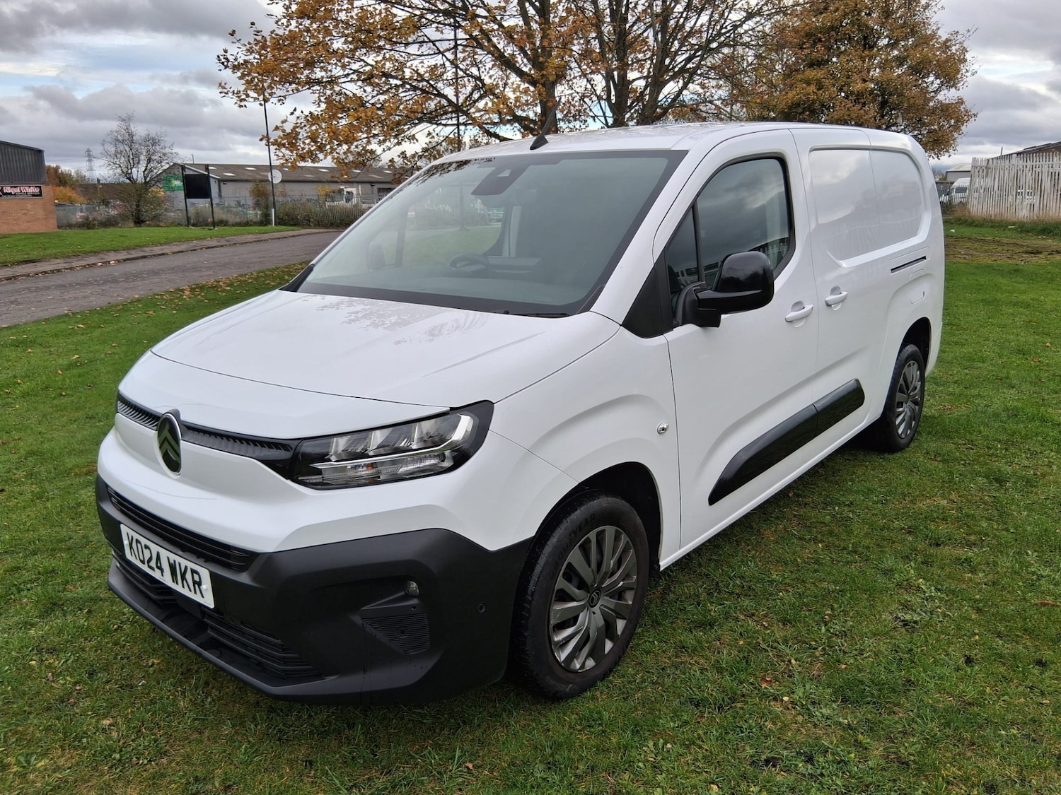 Used Citroen Berlingo 2024 for sale - 76493620: Photo 8