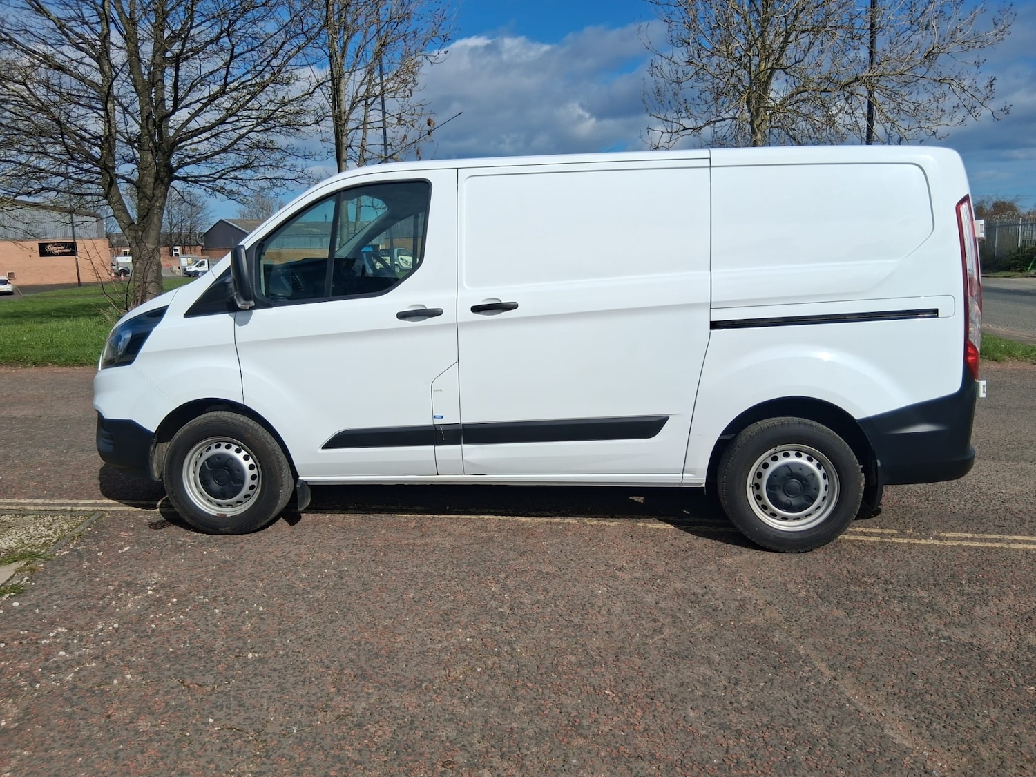 Used Ford Transit Custom 2020 for sale - 78039432: Photo 2