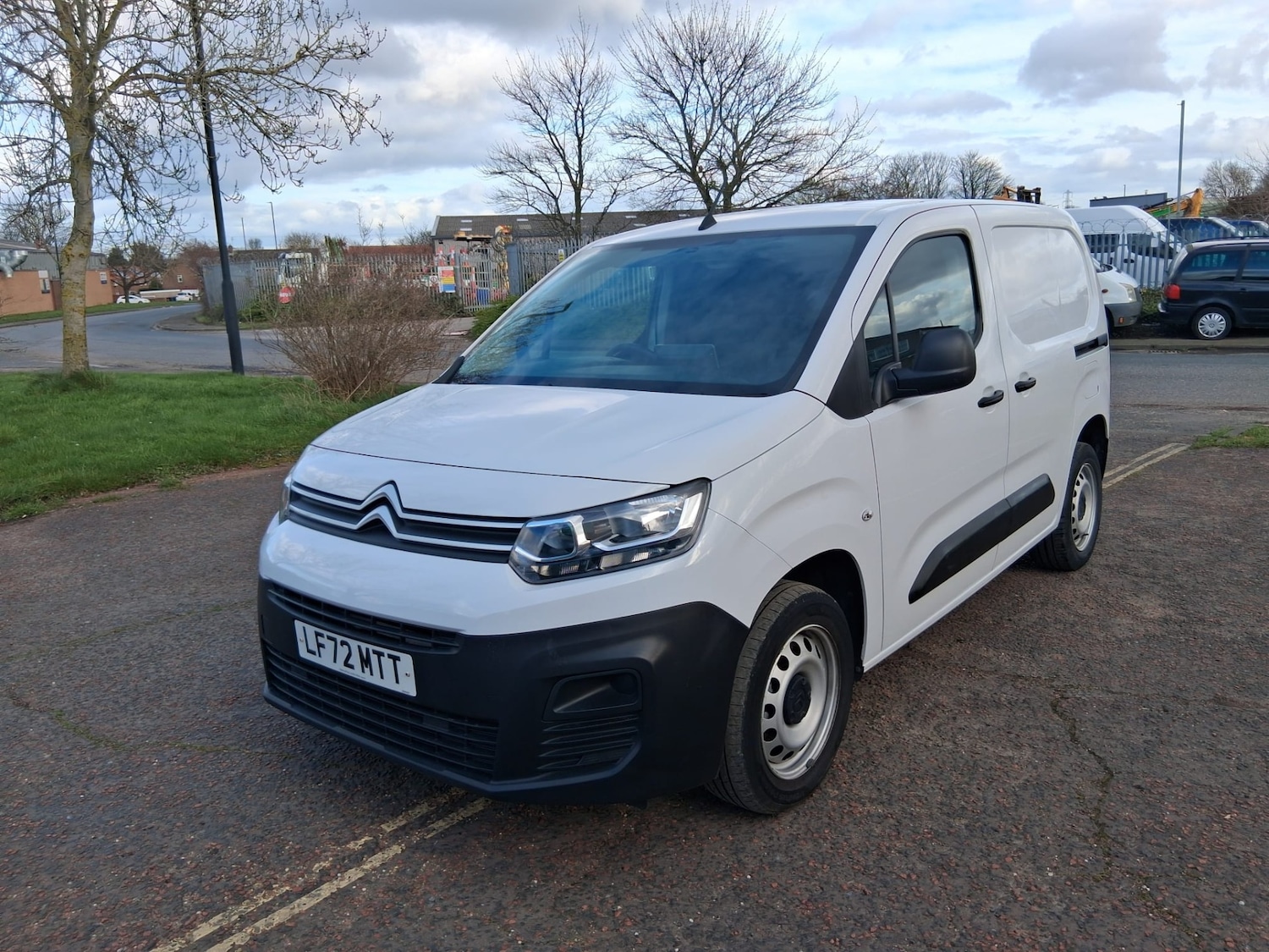 Used Citroen Berlingo 2023 for sale - 77964916: Photo 1