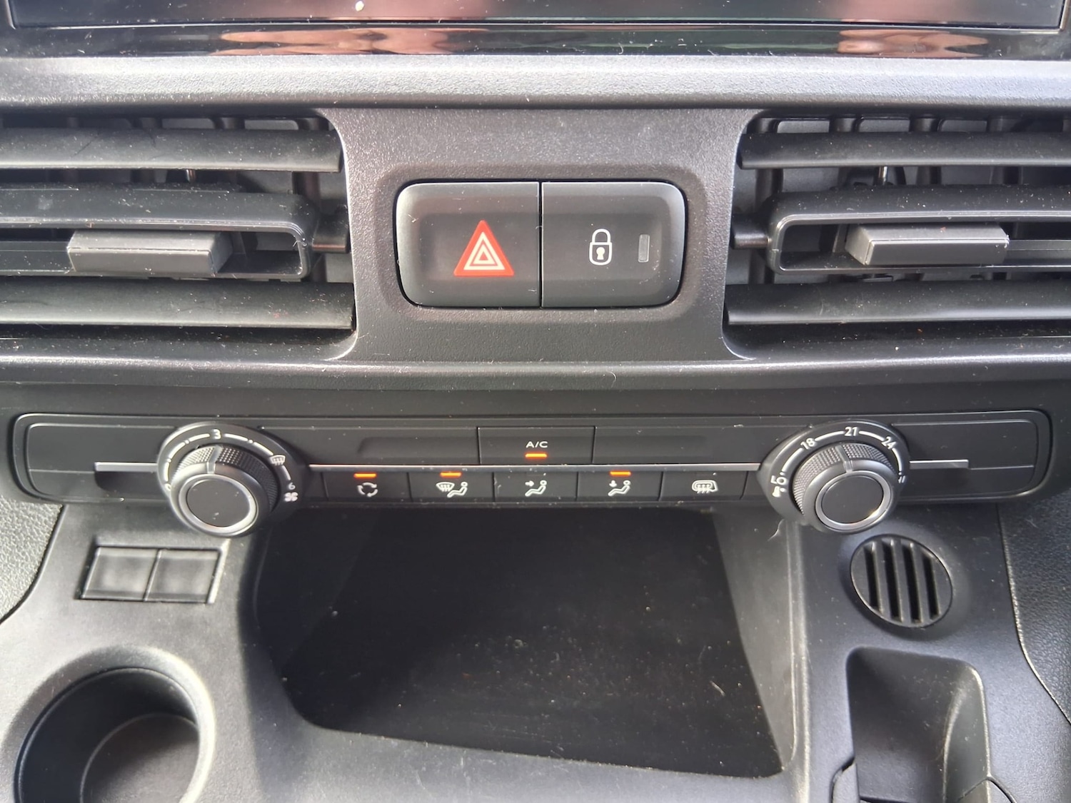 Used Citroen Berlingo 2023 for sale - 77964916: Photo 15