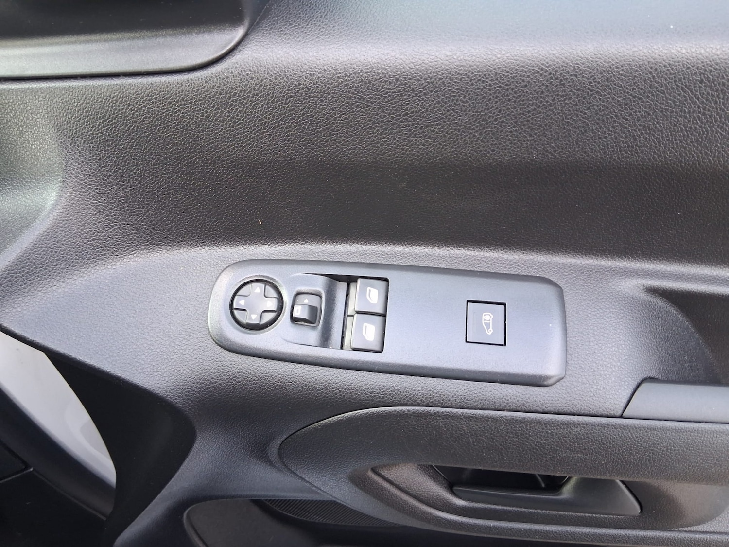 Used Citroen Berlingo 2023 for sale - 77964916: Photo 23