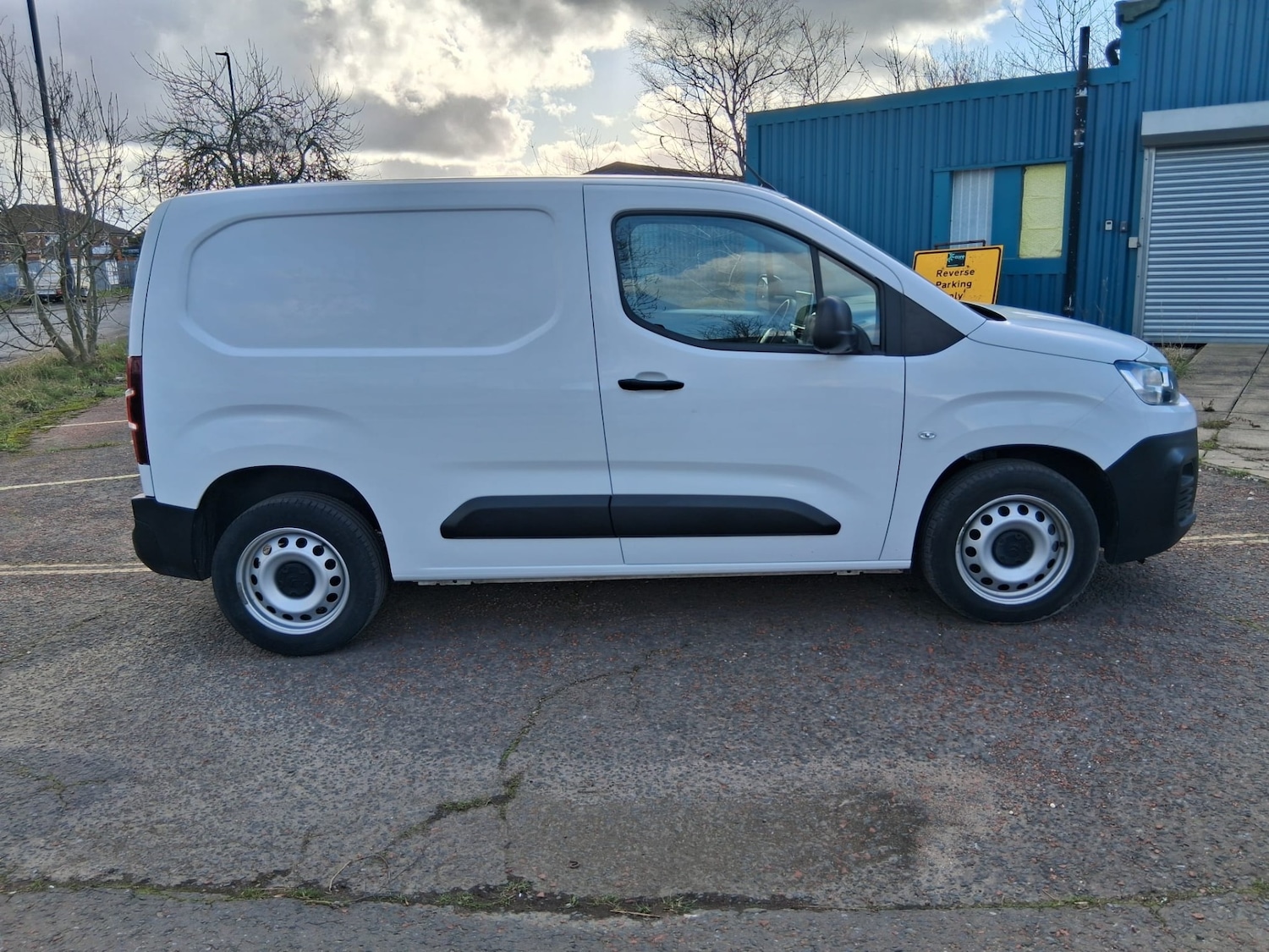 Used Citroen Berlingo 2023 for sale - 77964916: Photo 6