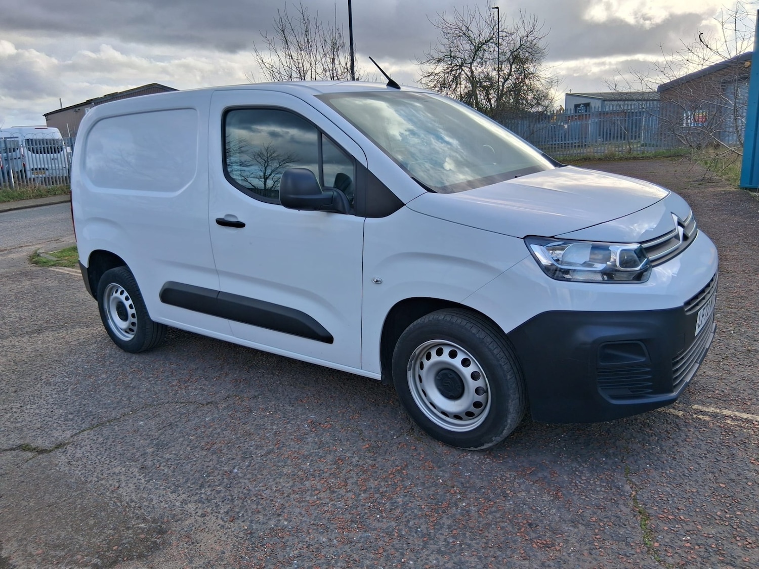 Used Citroen Berlingo 2023 for sale - 77964916: Photo 7