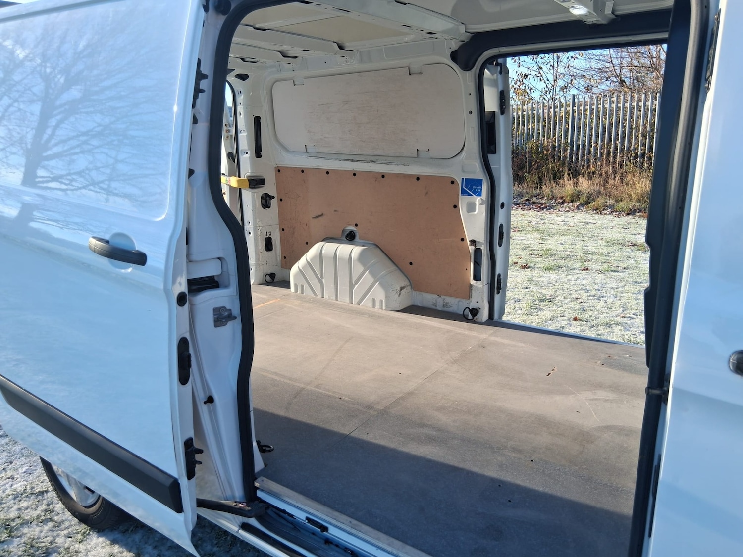 Used Ford Transit Custom 2018 for sale - 76651082: Photo 9