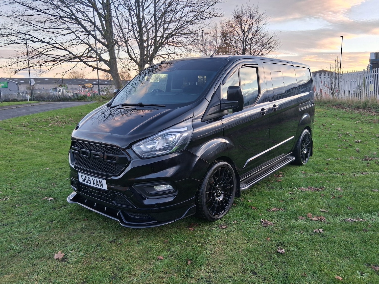 Used Ford Transit Custom 2019 for sale - 76792665: Photo 1