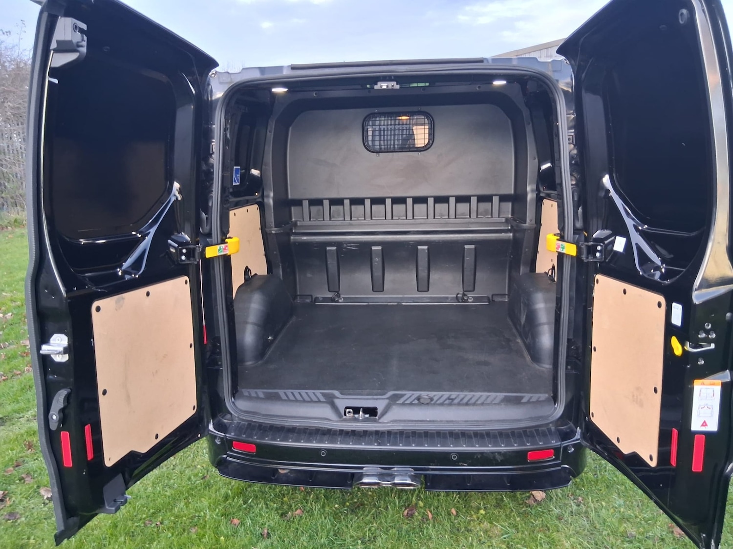 Used Ford Transit Custom 2019 for sale - 76792665: Photo 9