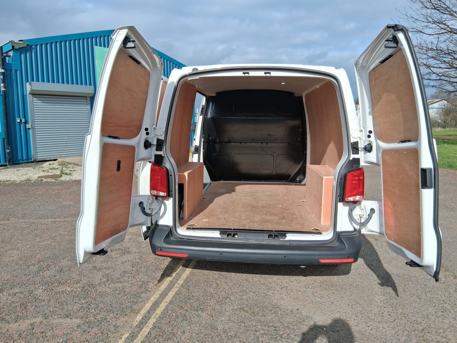 Used Volkswagen Transporter 2022 for sale - 77962861: Photo 9