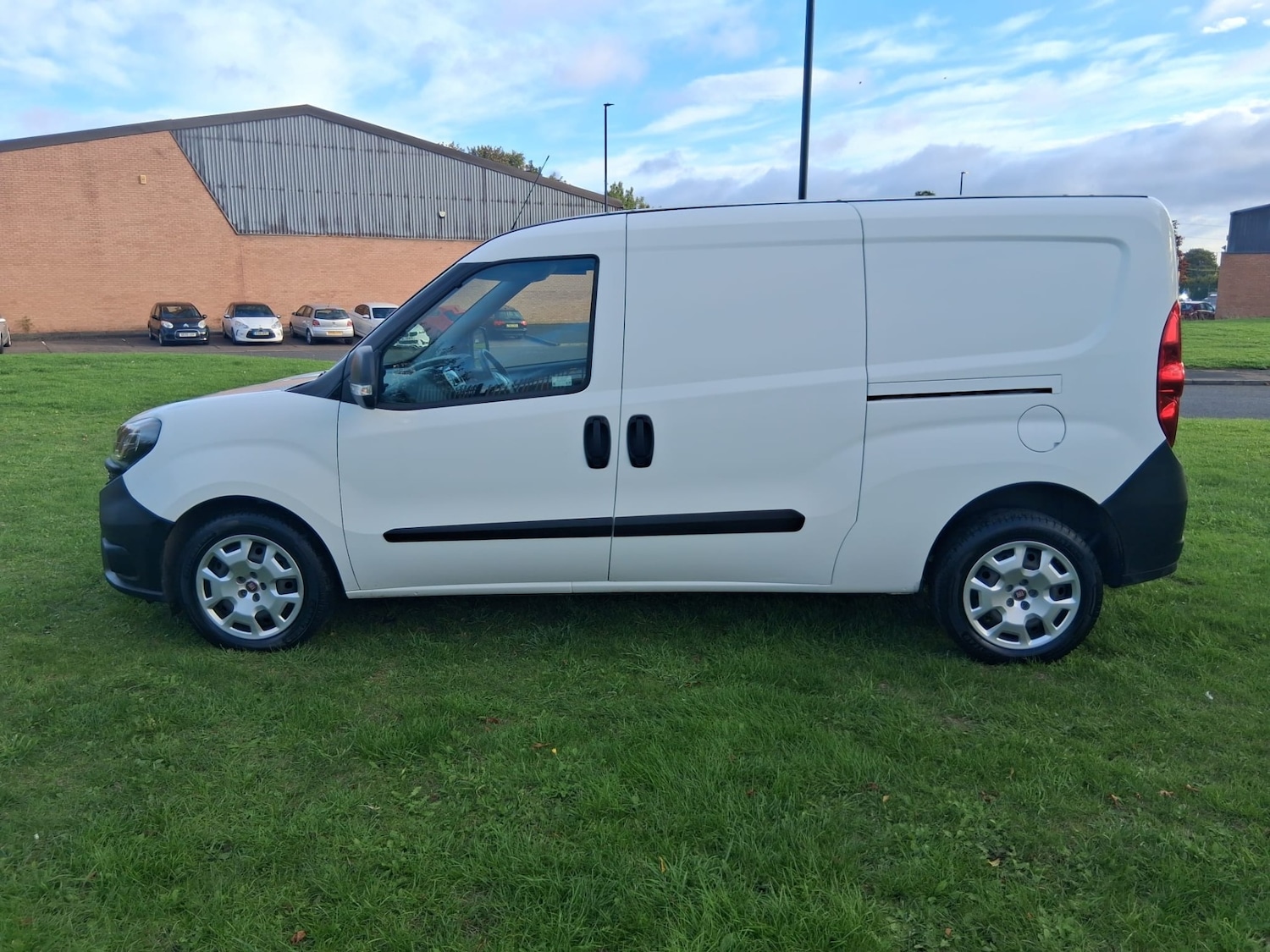 Used Fiat Doblo 2021 for sale - 76208673: Photo 2