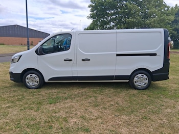 Used Renault Trafic 2023 for sale - 79099847: Photo