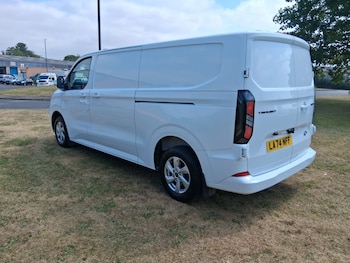 Used Ford Transit Custom 2024 for sale - 79231209: Photo