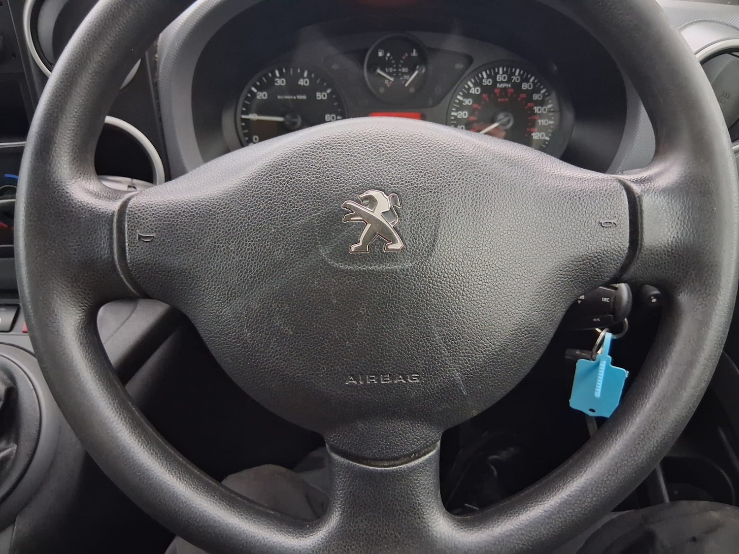 Used Peugeot Partner 2015 for sale - 77298627: Photo 14