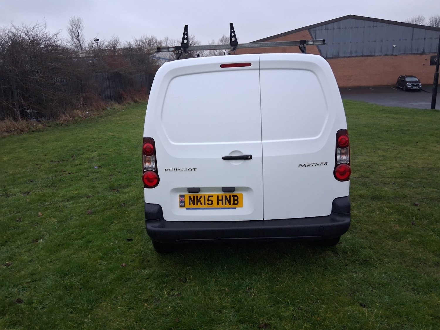 Used Peugeot Partner 2015 for sale - 77298627: Photo 4