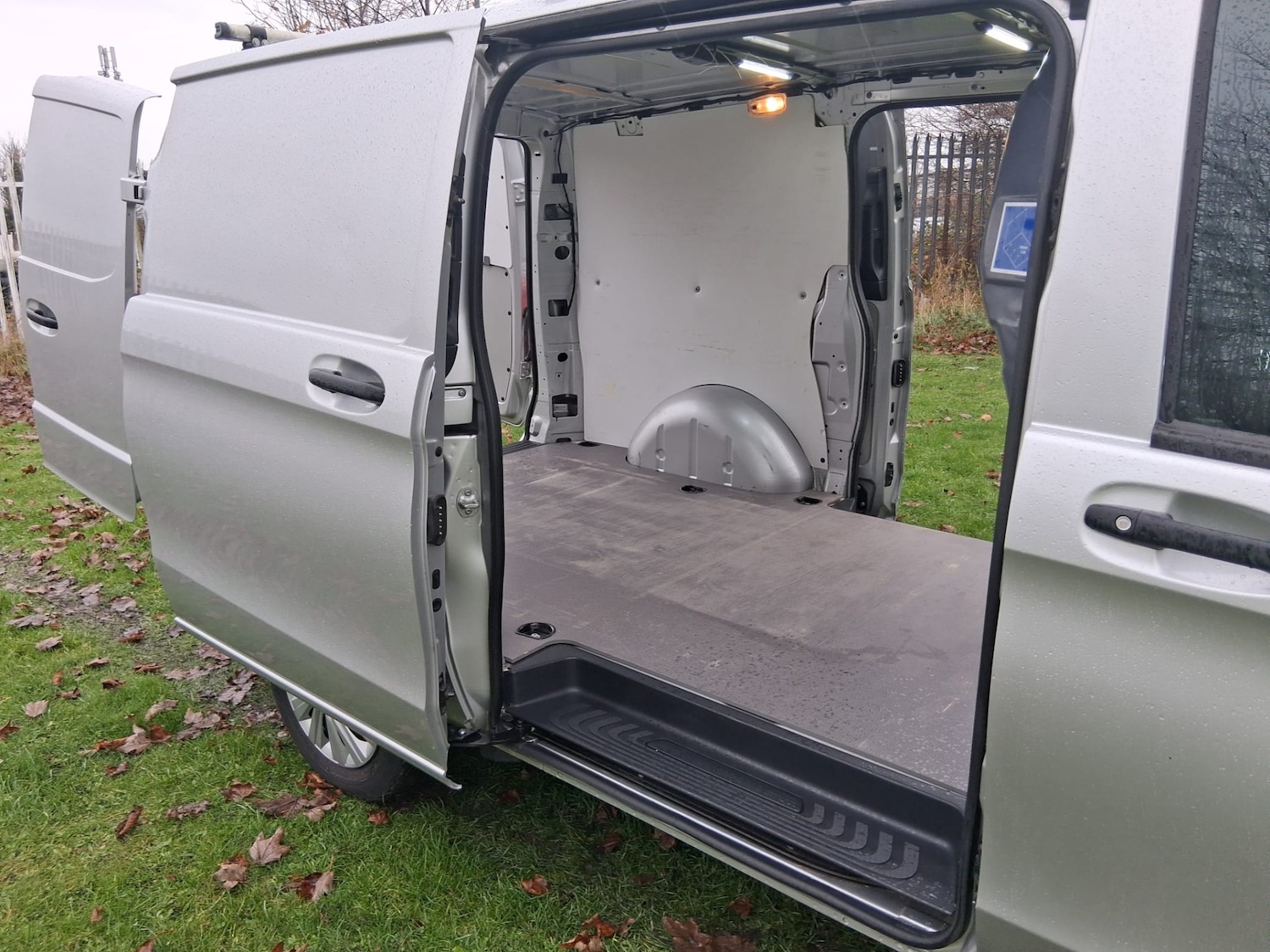 Used Mercedes-Benz Vito 2020 for sale - 76611806: Photo 10