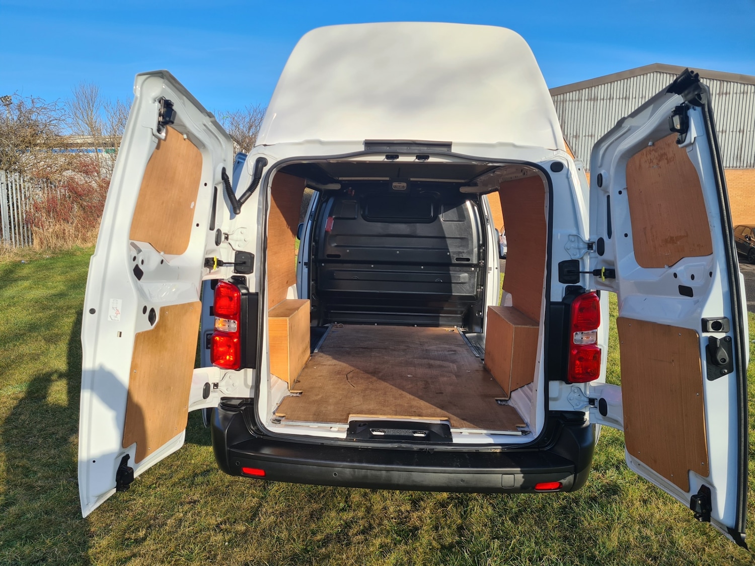 Used Vauxhall Vivaro 2023 for sale - 77003582: Photo 10