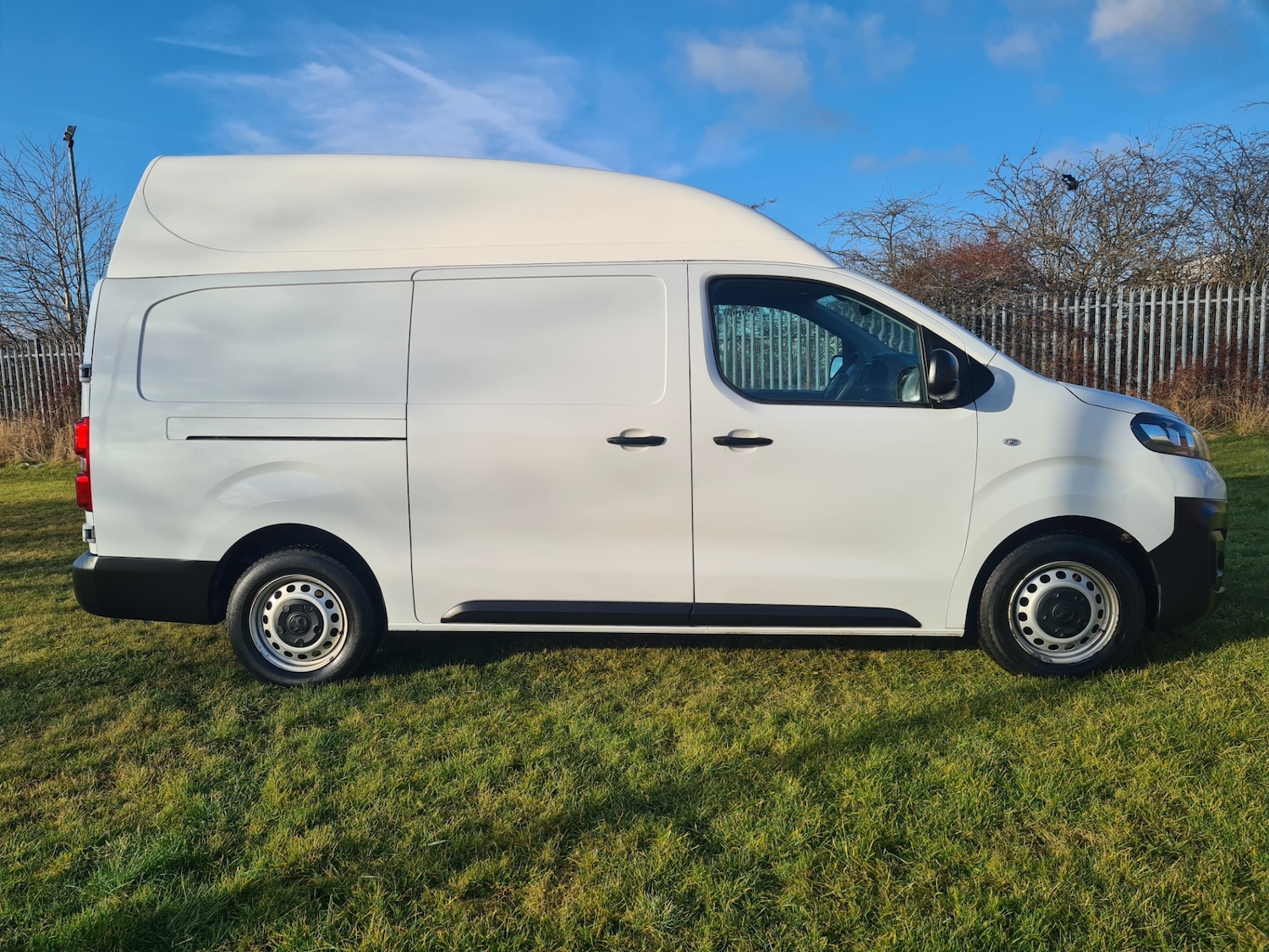 Used Vauxhall Vivaro 2023 for sale - 77003582: Photo 6