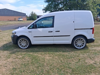Used Volkswagen Caddy 2019 for sale - 79559116: Photo