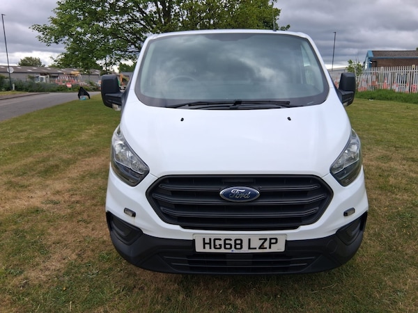 Used Ford Transit Custom 2018 for sale - 74791870: Photo 8
