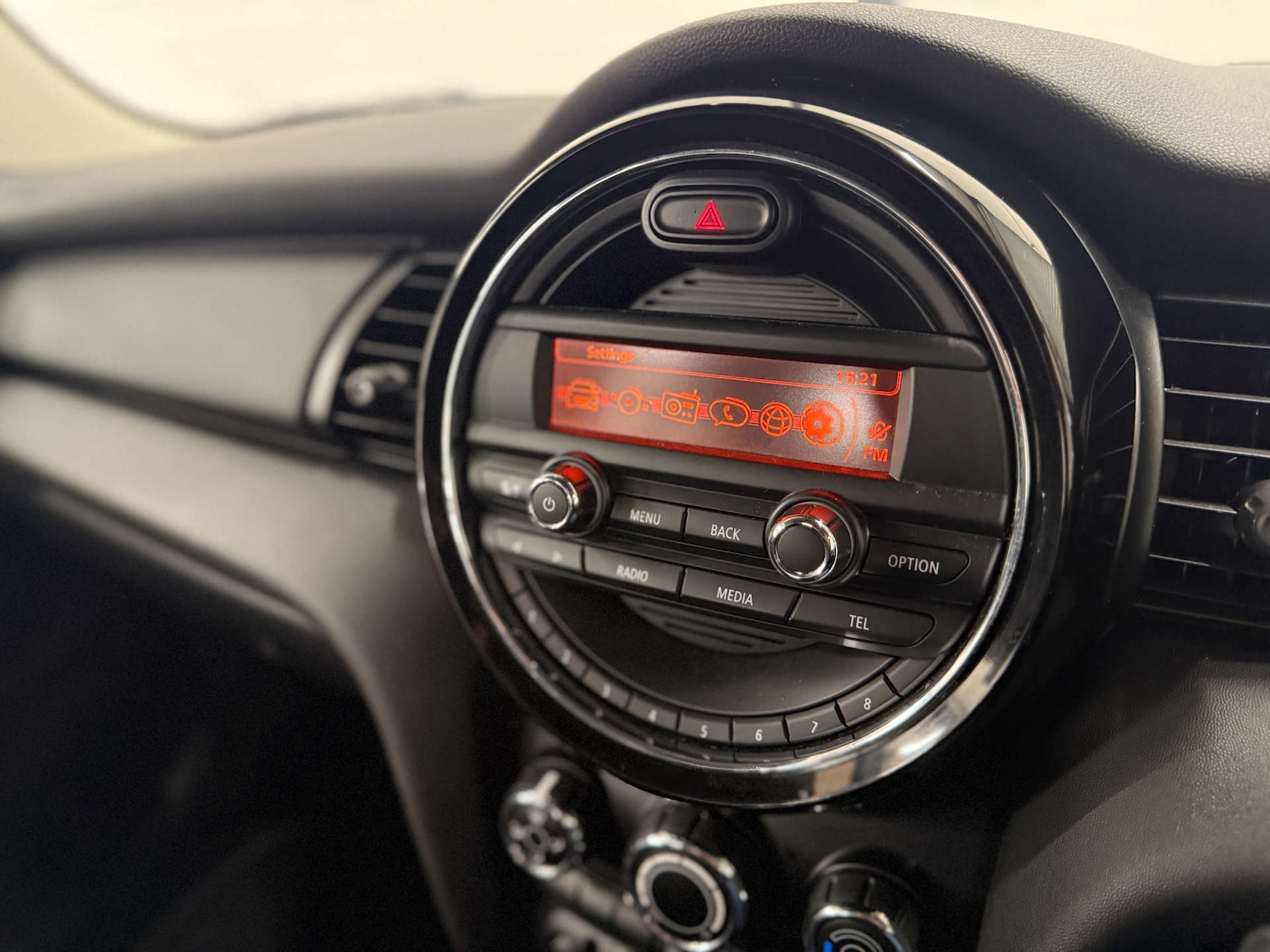 Used MINI Hatch 2016 for sale - 77059881: Photo 17