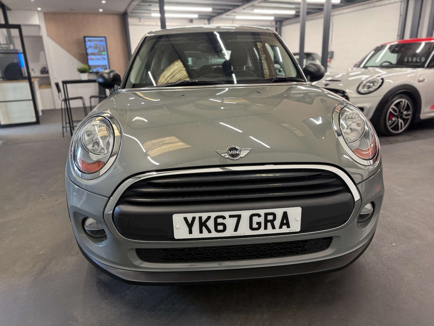 Used MINI Hatch 2017 for sale - 77950391: Photo 6
