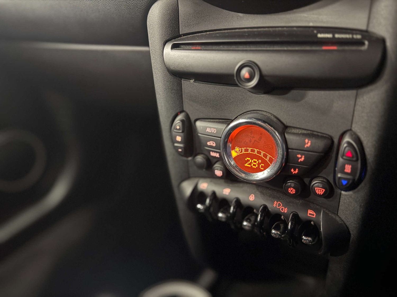 Used MINI Convertible 2011 for sale - 76783114: Photo 19