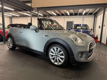 2017 - 1.5 Cooper 2dr Auto
