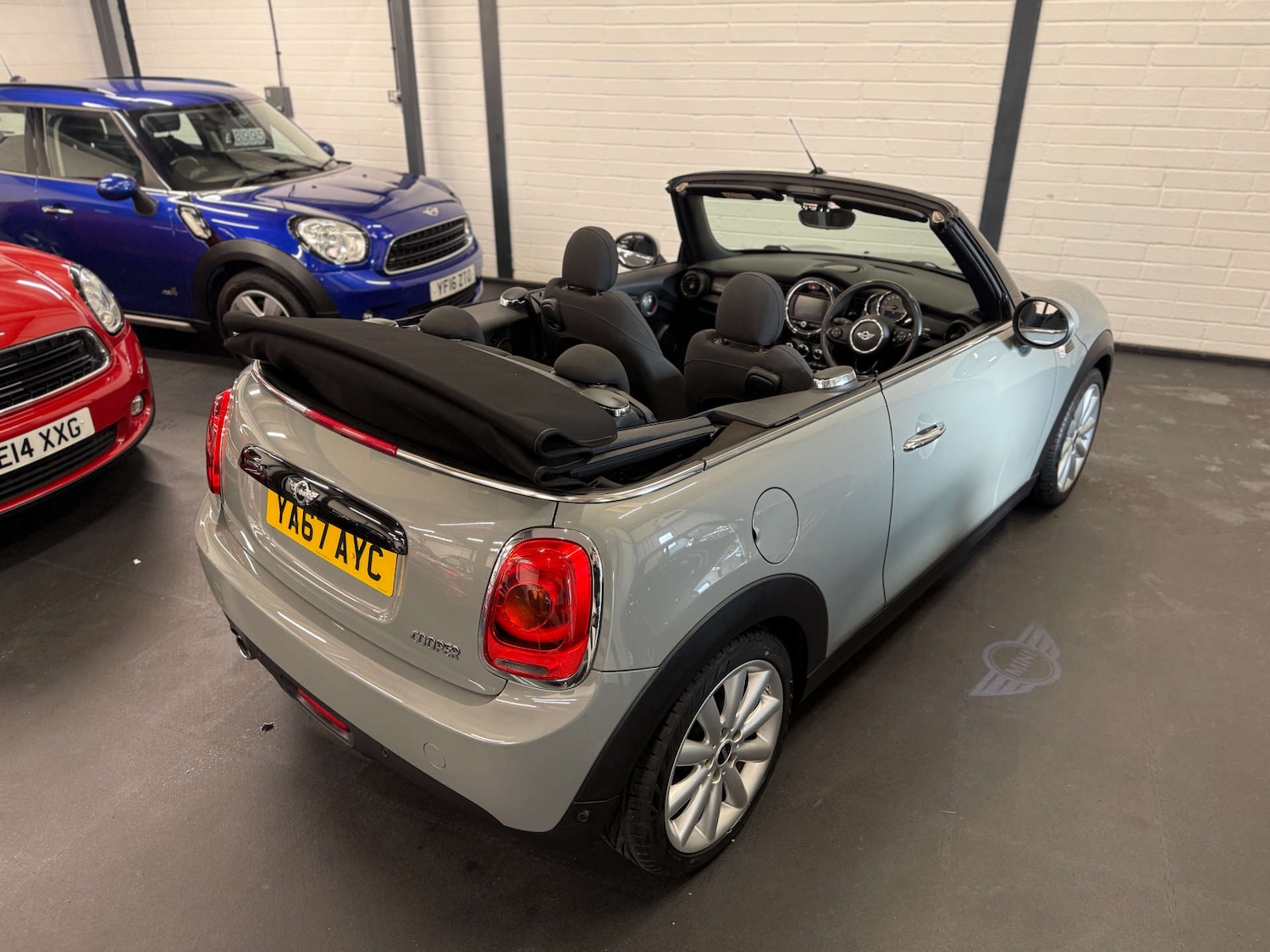 Used MINI Convertible 2017 for sale - 77285456: Photo 3