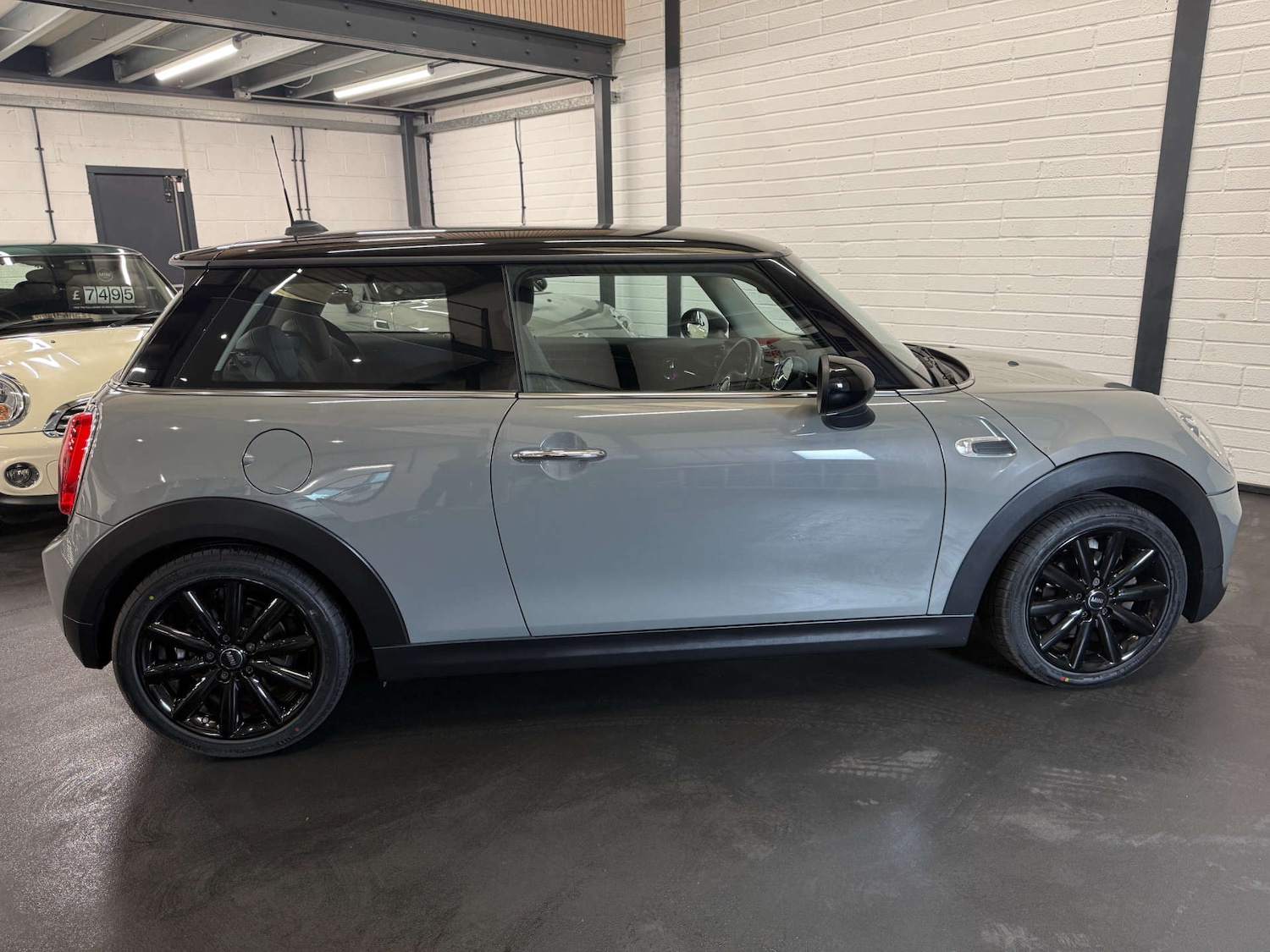 Used MINI Hatch 2017 for sale - 77245595: Photo 12