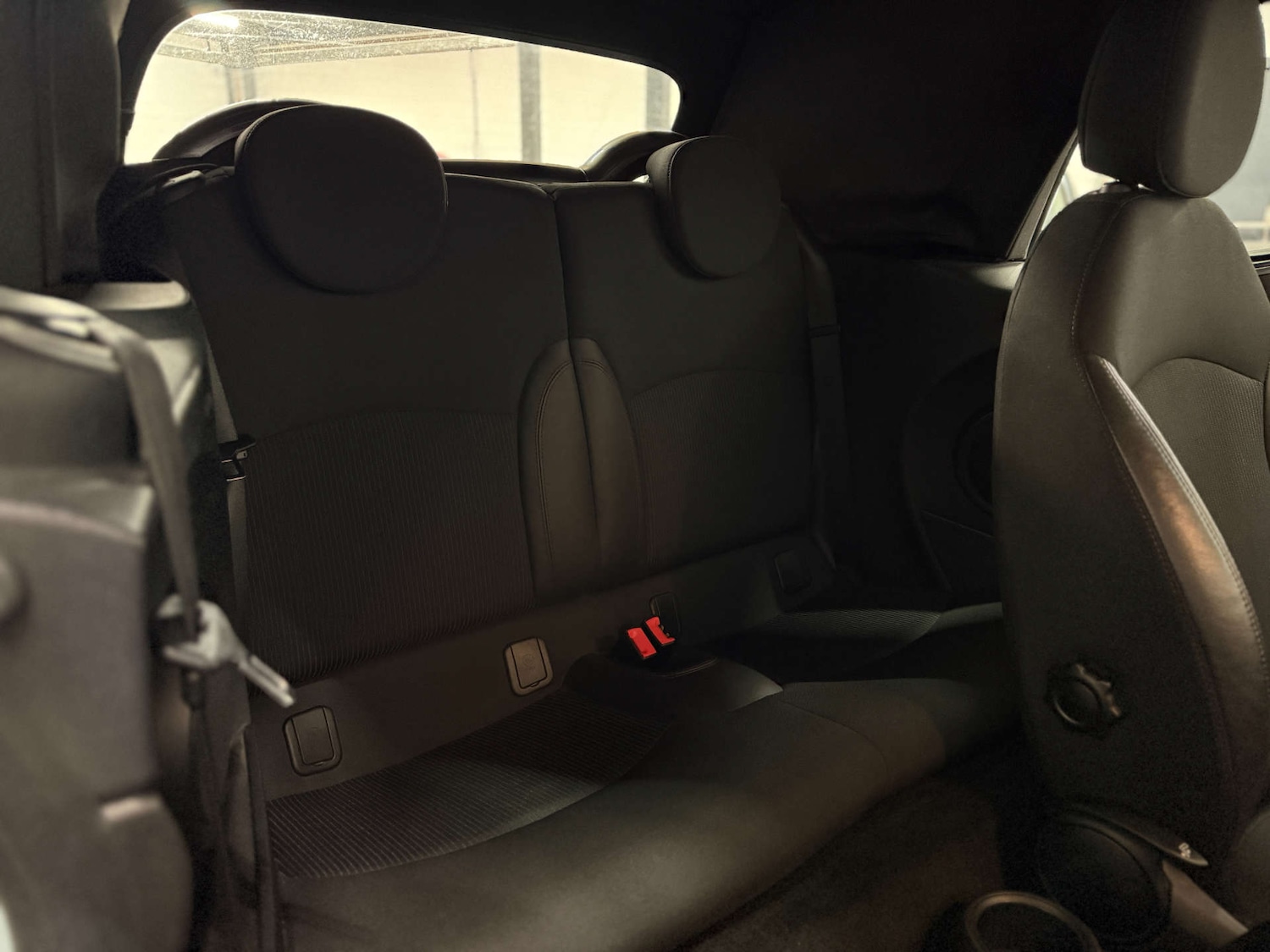 Used MINI Convertible 2012 for sale - 77170337: Photo 17