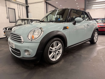 Used MINI Convertible 2012 for sale - 77170337: Photo