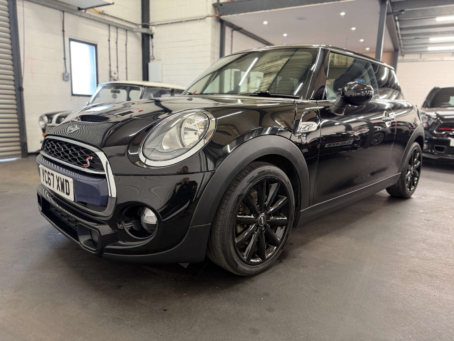 Used MINI Hatch 2017 for sale - 78105670: Photo 2