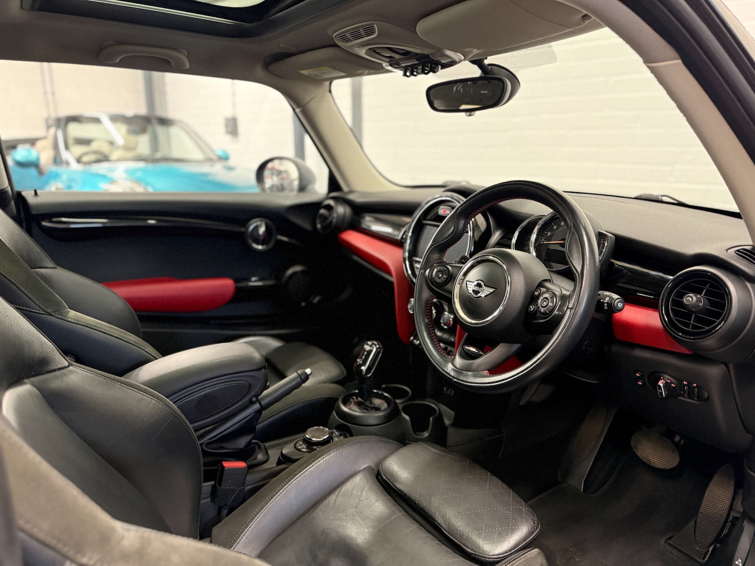 Used MINI Hatch 2017 for sale - 78105670: Photo 4