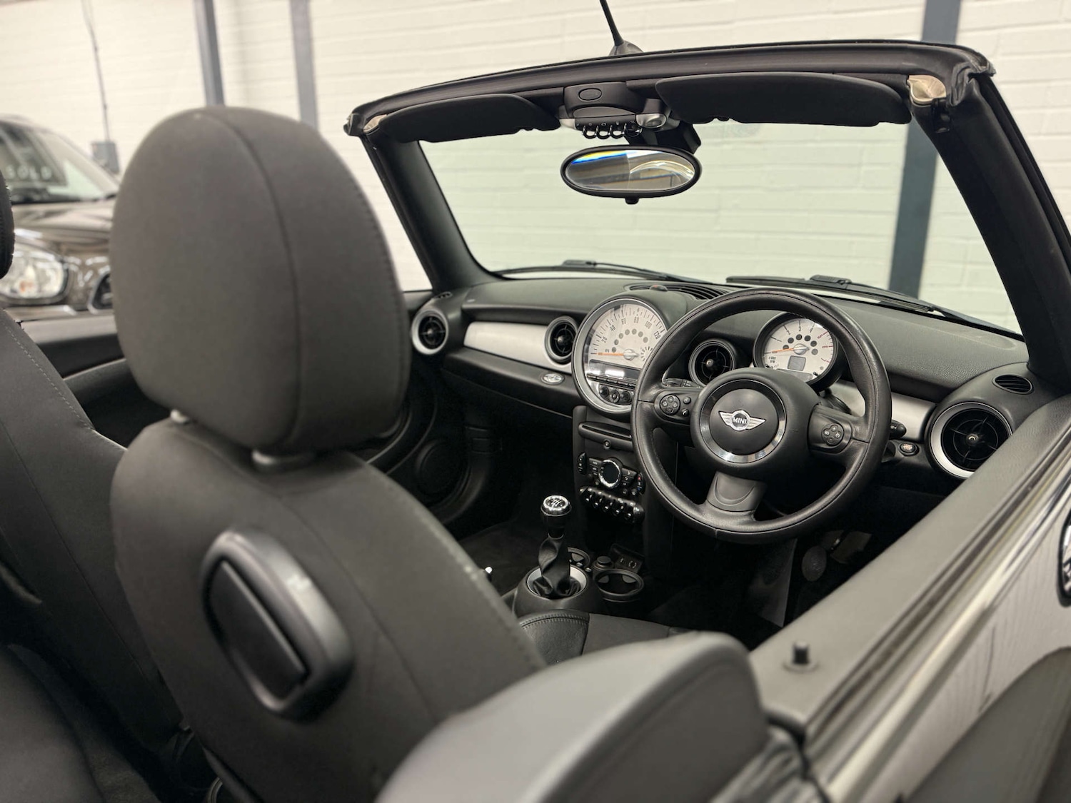 Used MINI Convertible 2014 for sale - 77502014: Photo 15