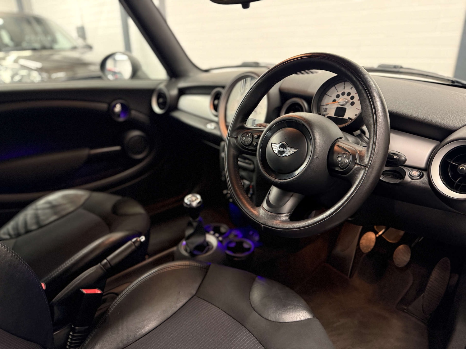 Used MINI Convertible 2014 for sale - 77502014: Photo 4