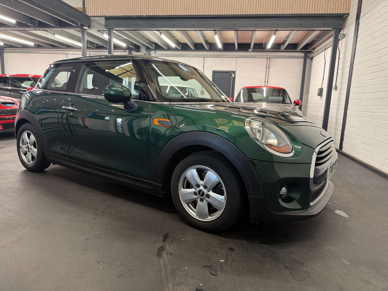 Used MINI Hatch 2016 for sale - 76783094: Photo 1
