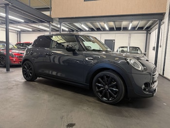 Used MINI Hatch 2018 for sale - 78366149: Photo