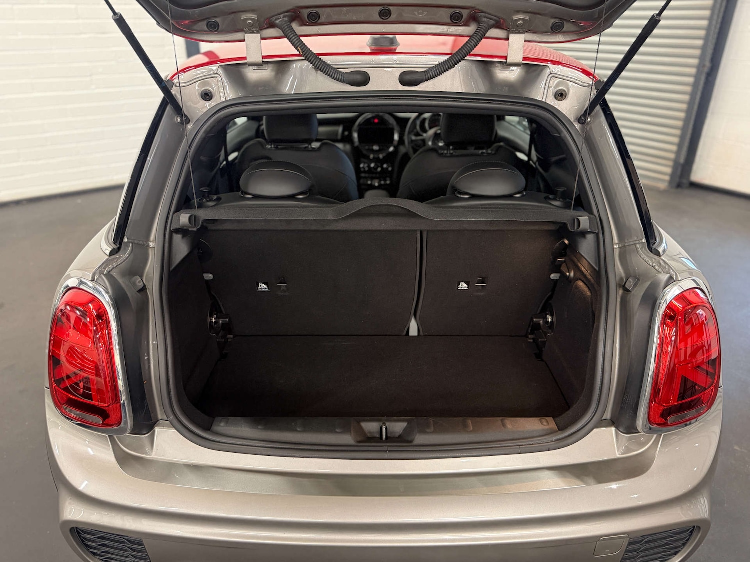 Used MINI Hatch 2018 for sale - 76957246: Photo 12