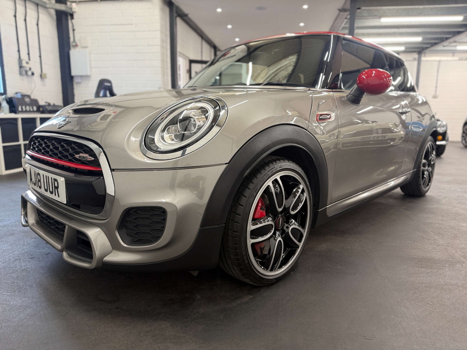 Used MINI Hatch 2018 for sale - 76957246: Photo 3