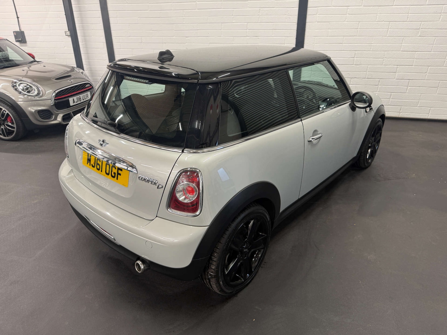 Used MINI Hatch 2011 for sale - 76957245: Photo 11