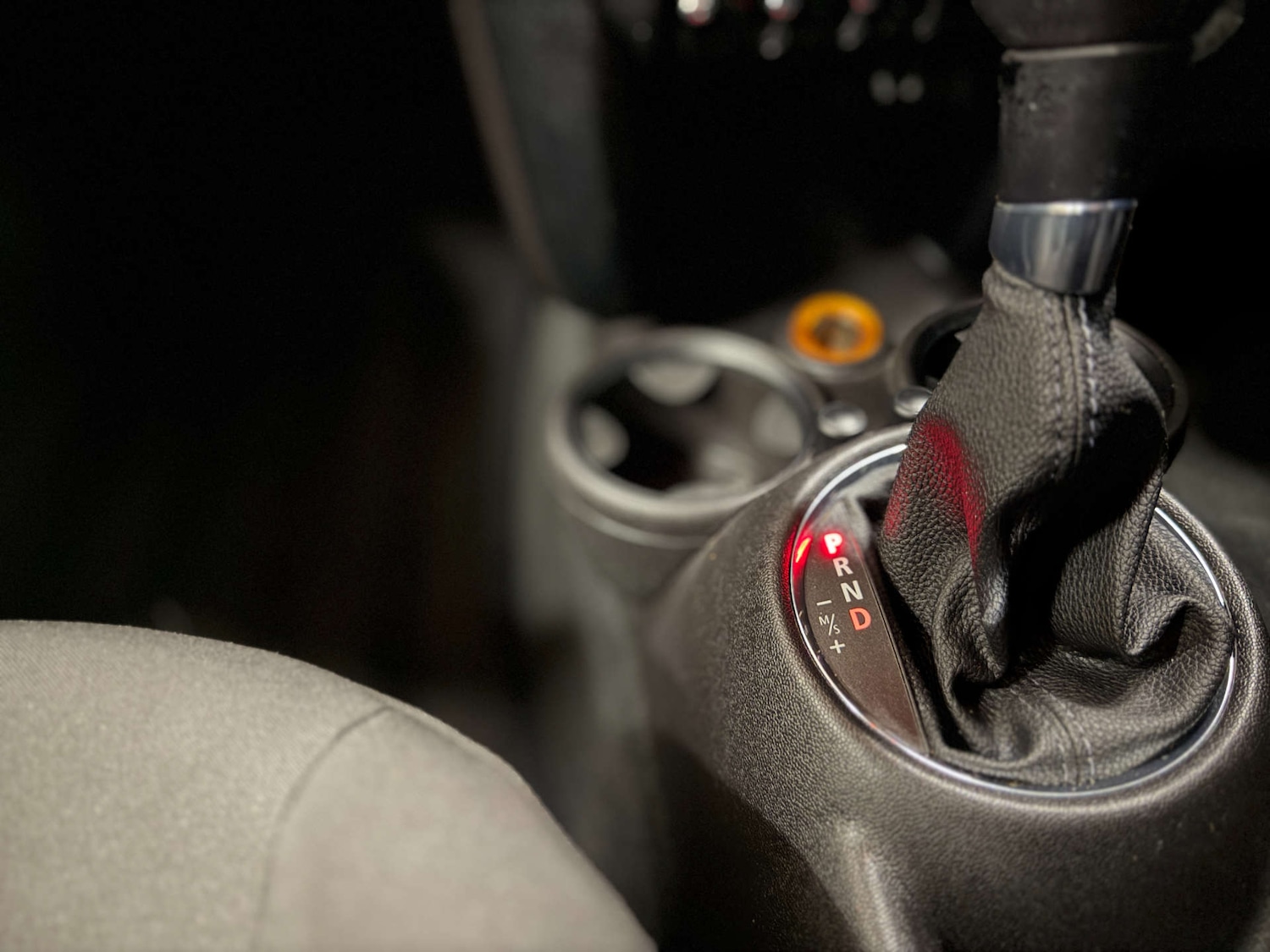 Used MINI Convertible 2011 for sale - 77234078: Photo 21