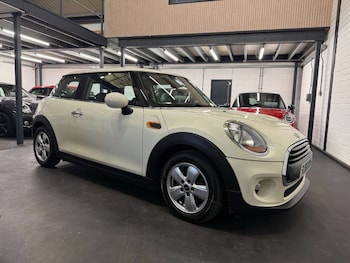 Used MINI Hatch 2016 for sale - 77681270: Photo