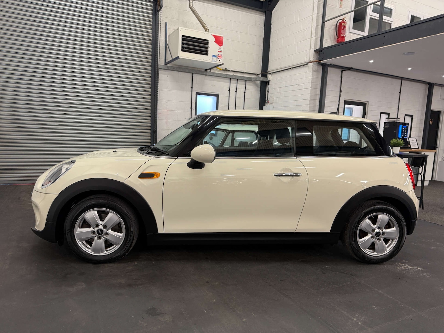 Used MINI Hatch 2016 for sale - 77681270: Photo 8