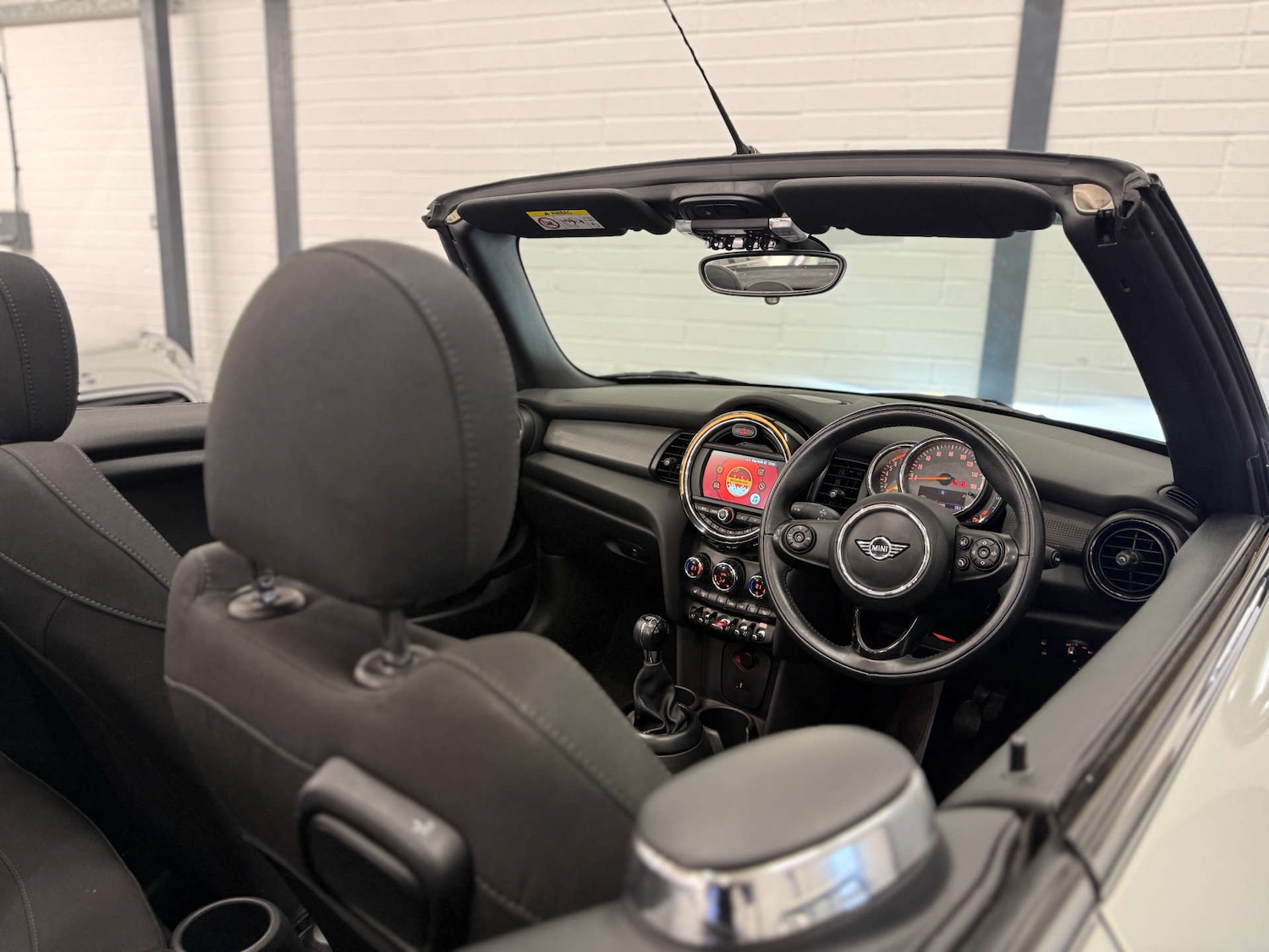 Used MINI Convertible 2018 for sale - 77797706: Photo 15